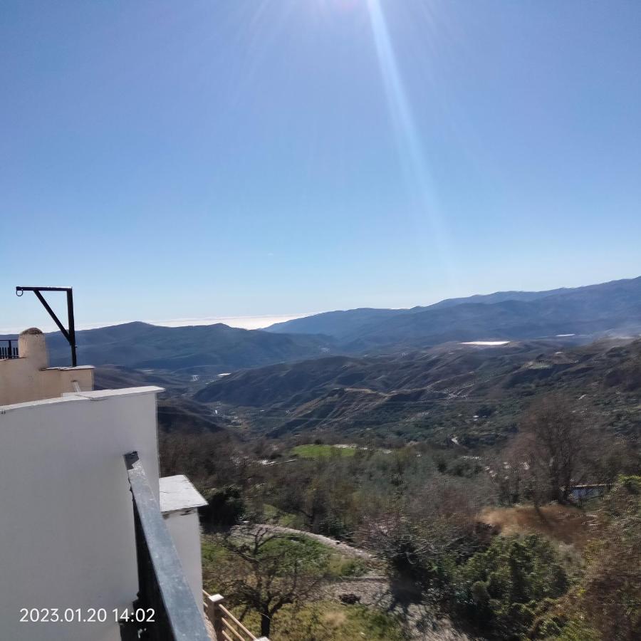Apartamento Vacacional En La Alpujarra Laroles Exterior foto